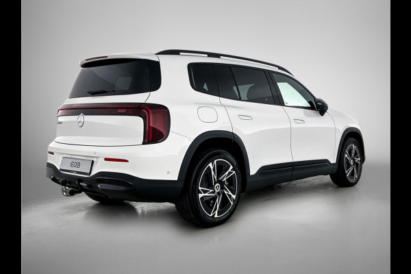 Mercedes-Benz Glb 250+ Business Solution AMG 85.5 kWh | Advanced Plus pakket | Winterpakket | Nightpakket | Parkeerpakket | Trekhaak | GUARD 360° | Vast panoramadak | 19” vijfspaaks lichtmetalen velgen |