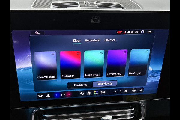 Mercedes-Benz Glb 250+ Business Solution AMG 85.5 kWh | Advanced Plus pakket | Winterpakket | Nightpakket | Parkeerpakket | Trekhaak | GUARD 360° | Vast panoramadak | 19” vijfspaaks lichtmetalen velgen |