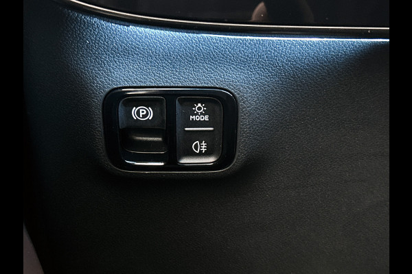 Mercedes-Benz Glb 250+ Business Solution AMG 85.5 kWh | Advanced Plus pakket | Winterpakket | Nightpakket | Parkeerpakket | Trekhaak | GUARD 360° | Vast panoramadak | 19” vijfspaaks lichtmetalen velgen |
