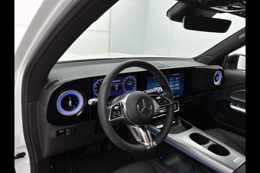 Mercedes-Benz Glb 250+ Business Solution AMG 85.5 kWh | Advanced Plus pakket | Winterpakket | Nightpakket | Parkeerpakket | Trekhaak | GUARD 360° | Vast panoramadak | 19” vijfspaaks lichtmetalen velgen |