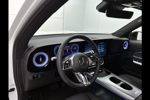 Mercedes-Benz Glb 250+ Business Solution AMG 85.5 kWh | Advanced Plus pakket | Winterpakket | Nightpakket | Parkeerpakket | Trekhaak | GUARD 360° | Vast panoramadak | 19” vijfspaaks lichtmetalen velgen |