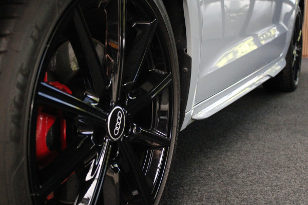 Audi A1 Sportback 40 TFSI S- Line Leder Camera Navi Virtual Climate Sonos PDC LM velgen Stoelverwarming Carplay BTW auto