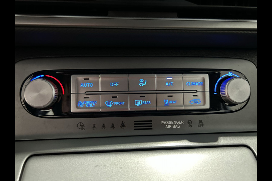 Hyundai Kona EV Comfort 39 kWh - Verwarmde stoelen | Digitaal dashboard | Hill hold functie |