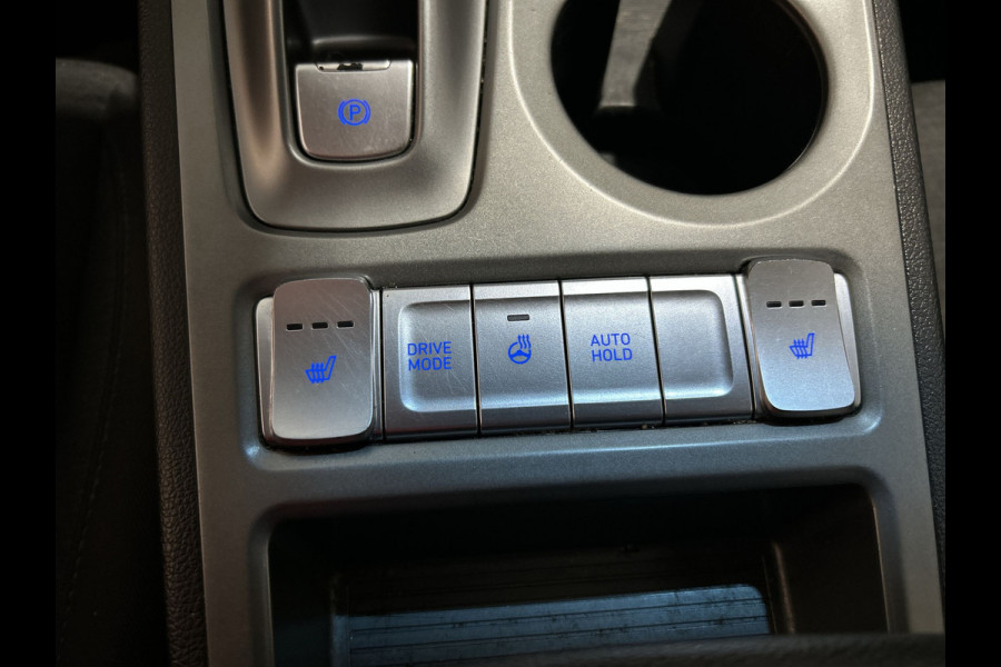 Hyundai Kona EV Comfort 39 kWh - Verwarmde stoelen | Digitaal dashboard | Hill hold functie |