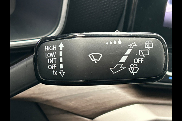 Seat Leon Sportstourer 1.4 TSI eHybrid PHEV Xcellence | Pano/Dak | Virtual/Cockpit | Camera | Stoelverwarming