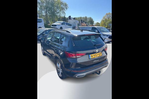 Seat Ateca 1.5 TSI FR Business Intense | 150pk | Trekhaak | Adaptieve Cruise | Achteruitrijcamera | 1.600kg trekgewicht | Stoelverwarming