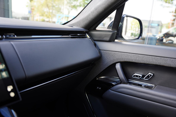 Land Rover Range Rover Sport P 550 E Autobiography / Massage Stoelen / Head Up / 23 Inch