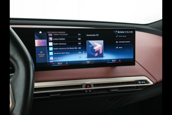 BMW iX xDrive40 High Executive 77 kWh [ 3-Fase ] {SOH-100%} (INCL.BTW) *HEAD-UP | LEATHER | TOP-VIEW | FULL-LED | MEMORY-PACK | HARMAN/KARDON | BLINDSPOT | WIDESCREEN-COCKPIT | HEATED-COMOFRTSEATS | DAB | AMBIENT-LIGHT | NAVI-FULLMAP | TOWBAR | 21''AL