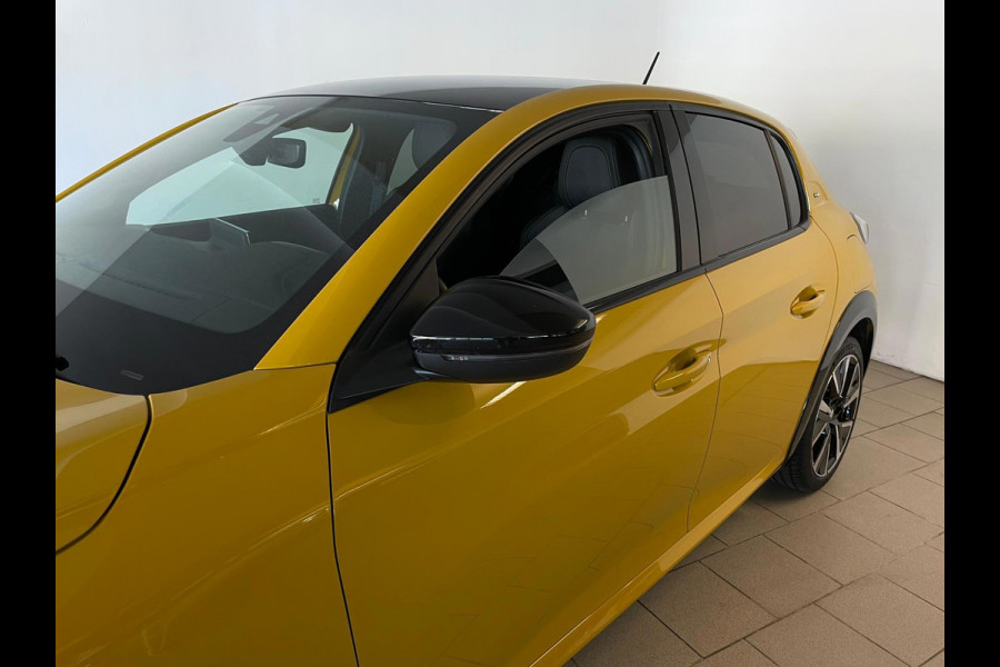 Peugeot 208 1.2 PureTech GT AIRCO NAVI CRUISE BLUETOOTH APPLE CARPLAY VELGEN METALLIC LAK ZEER NETTE AUTO