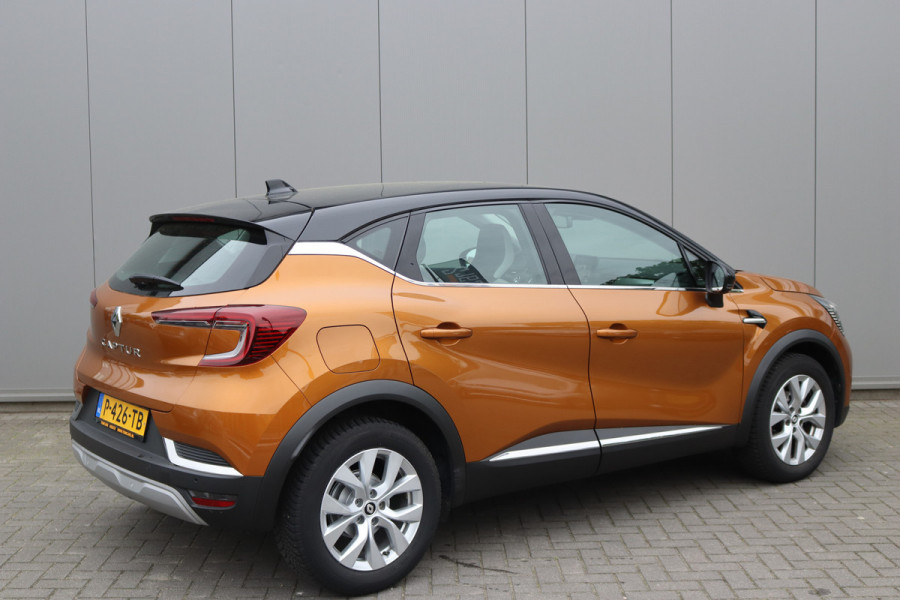 Renault Captur 1.0 TCe 90PK Intens Gr.-navigatie/Stoel-stuurverwarming/Camera/Navigatie/Parkeerhulp