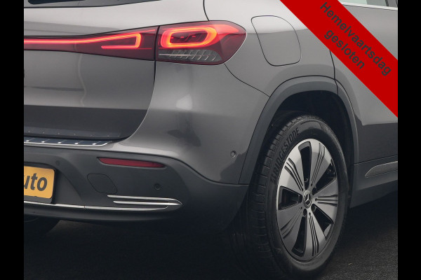 Mercedes-Benz EQA 250 Business Line 66 kWh 191pk Dealer O.H. | Panodak | MBUX Widescreen Navi | Camera | Stoelen & Stuur Verwarmd | Keyless | Blis | Apple Carplay | Sfeerverlichting | Park Assist | Navigatie | DAB | 18''L.M. |