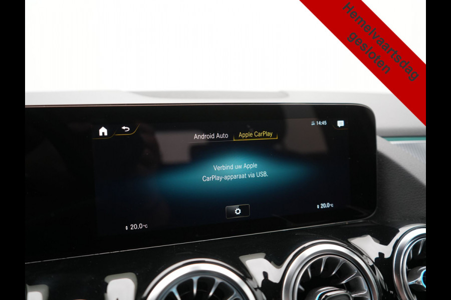 Mercedes-Benz EQA 250 Business Line 66 kWh 191pk Dealer O.H. | Panodak | MBUX Widescreen Navi | Camera | Stoelen & Stuur Verwarmd | Keyless | Blis | Apple Carplay | Sfeerverlichting | Park Assist | Navigatie | DAB | 18''L.M. |