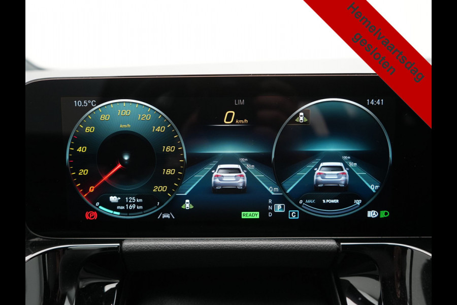 Mercedes-Benz EQA 250 Business Line 66 kWh 191pk Dealer O.H. | Panodak | MBUX Widescreen Navi | Camera | Stoelen & Stuur Verwarmd | Keyless | Blis | Apple Carplay | Sfeerverlichting | Park Assist | Navigatie | DAB | 18''L.M. |