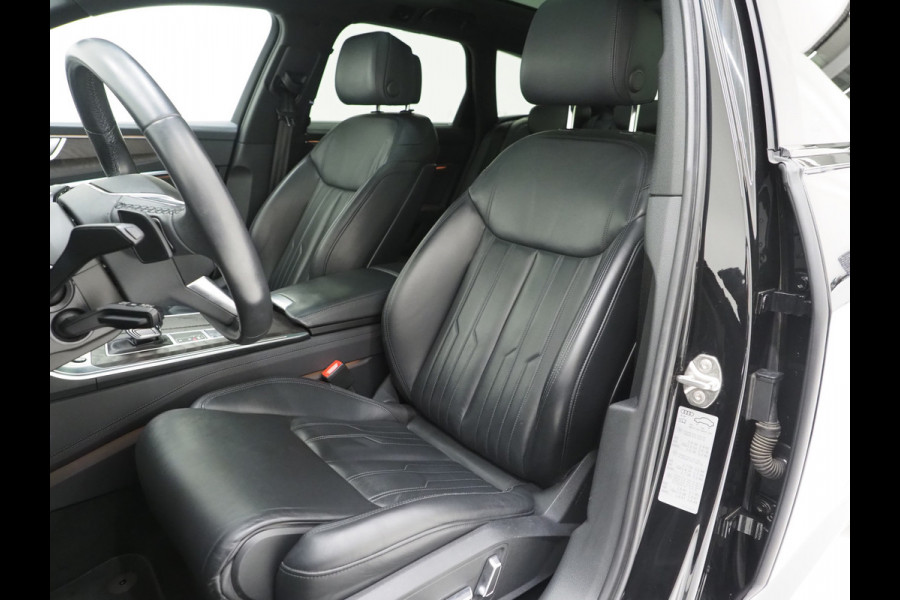 Audi A6 Avant 50 TFSI e quattro Full Black | Panoramadak | HUD | B&O Audio | Leder | Keyless | Camera | Sfeerlicht | Carplay