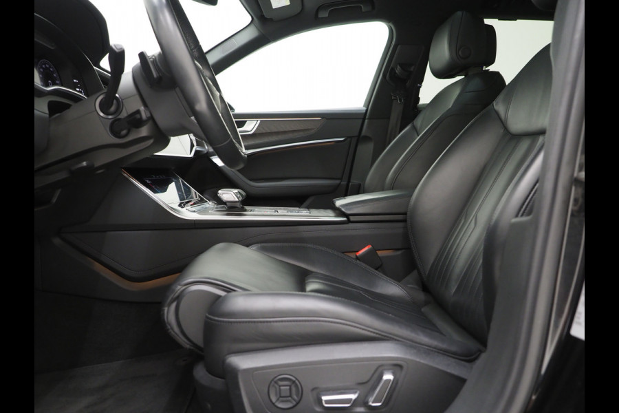 Audi A6 Avant 50 TFSI e quattro Full Black | Panoramadak | HUD | B&O Audio | Leder | Keyless | Camera | Sfeerlicht | Carplay