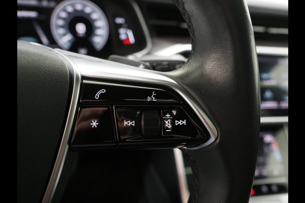 Audi A6 Avant 50 TFSI e quattro Full Black | Panoramadak | HUD | B&O Audio | Leder | Keyless | Camera | Sfeerlicht | Carplay