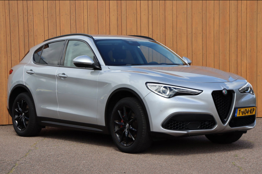 Alfa Romeo Stelvio 2.0 T AWD Super Q4 leer trekhaak el.klep camera Carplay