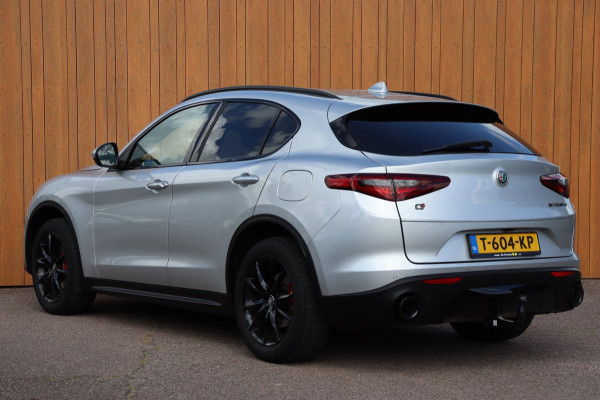 Alfa Romeo Stelvio 2.0 T AWD Super Q4 leer trekhaak el.klep camera Carplay
