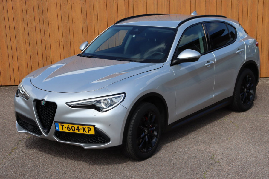 Alfa Romeo Stelvio 2.0 T AWD Super Q4 leer trekhaak el.klep camera Carplay