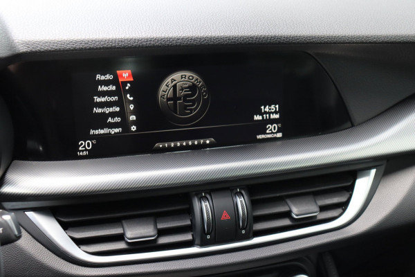 Alfa Romeo Stelvio 2.0 T AWD Super Q4 leer trekhaak el.klep camera Carplay