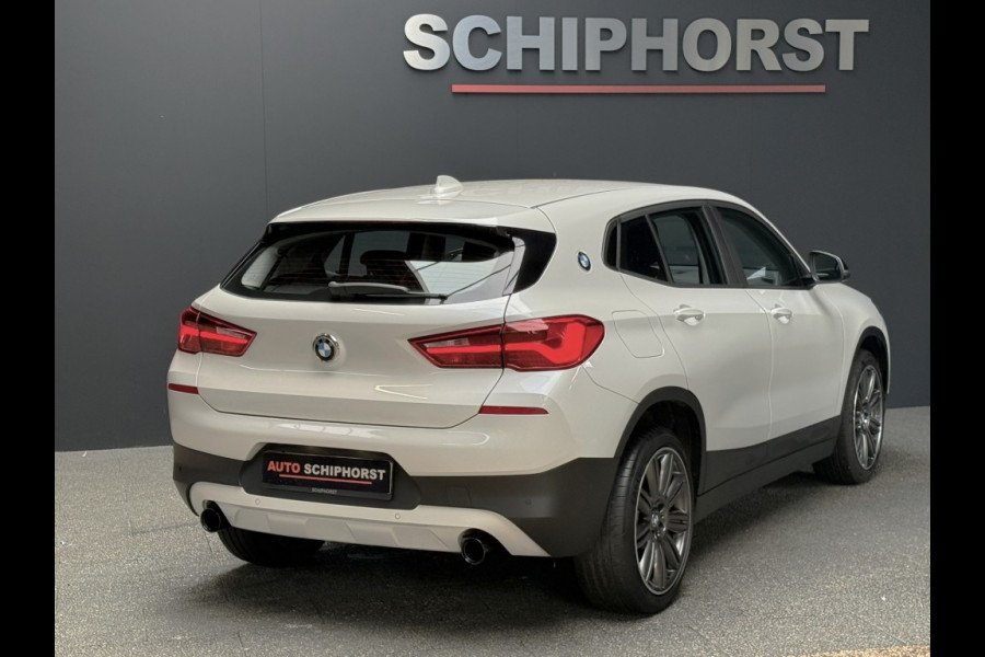 BMW X2 2.0i S-drive 192 pk 19 inch trekhaak 1800 kg navi led stoelverwarming caravantrekker