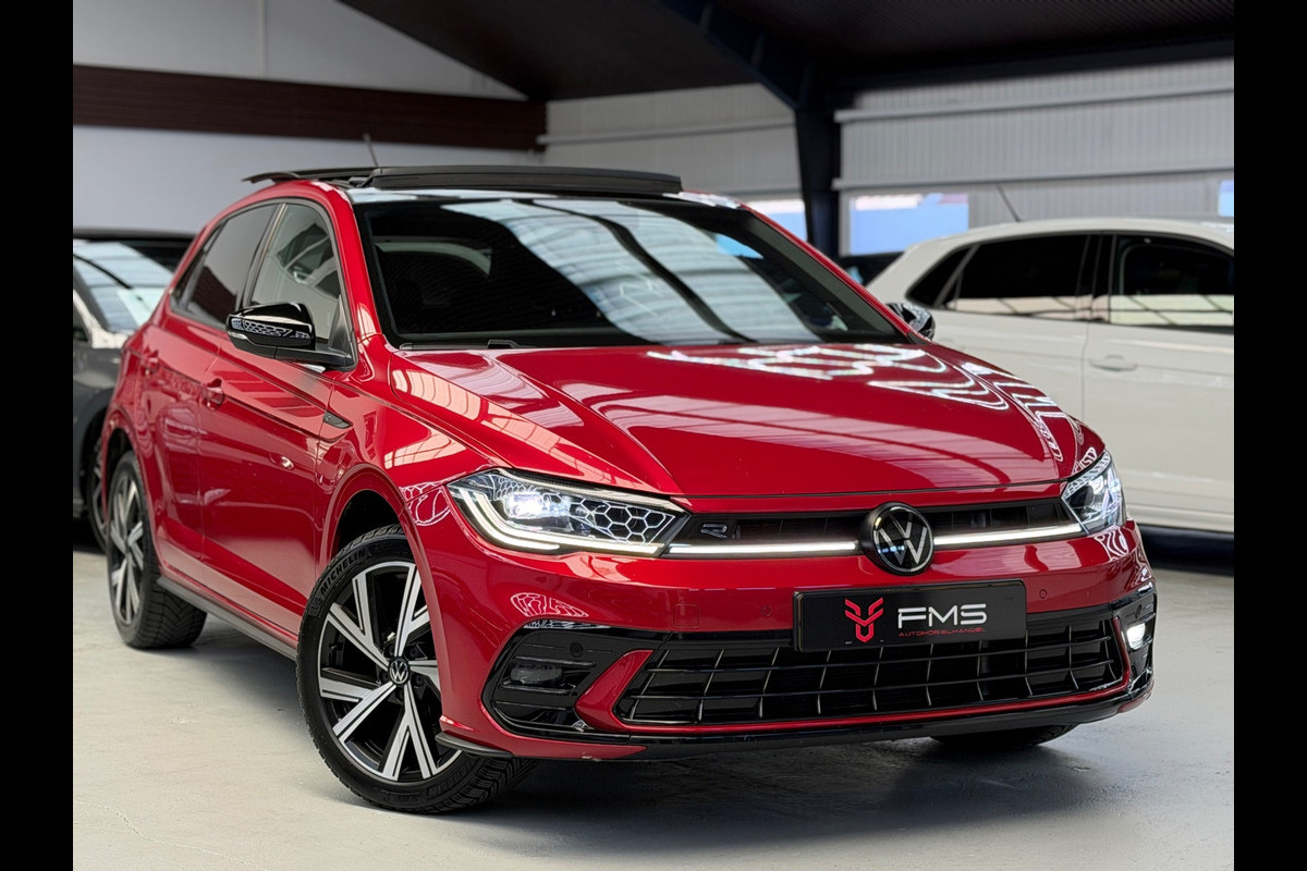 Volkswagen Polo 1.0 TSI R-Line Panorama CarPlay