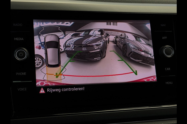 Volkswagen Polo 1.0 TSI R-Line Panorama CarPlay
