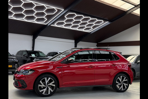 Volkswagen Polo 1.0 TSI R-Line Panorama CarPlay
