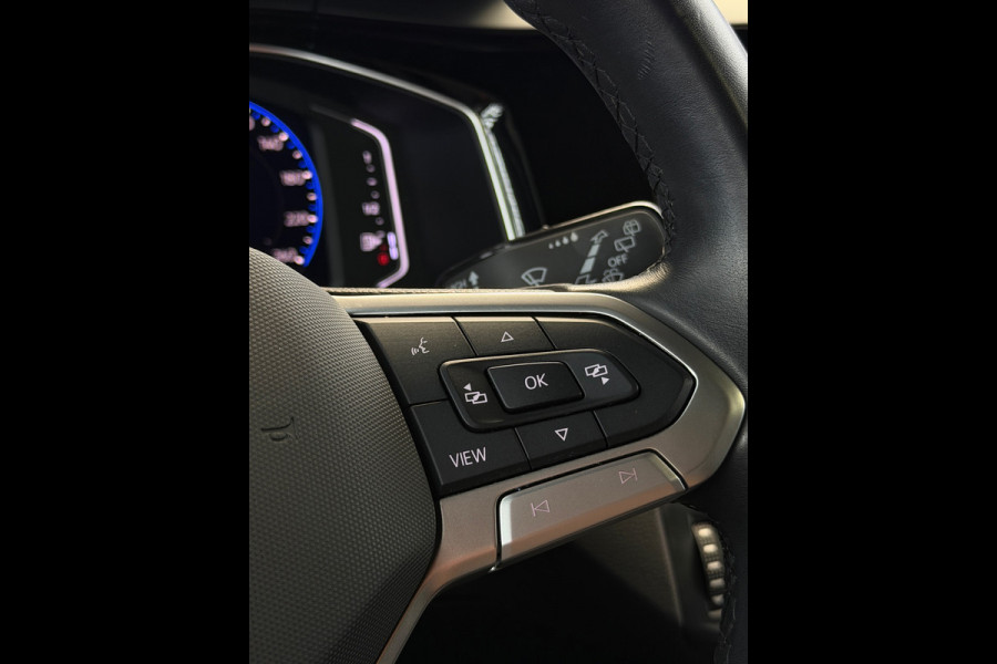 Volkswagen Polo 1.0 TSI R-Line Panorama CarPlay