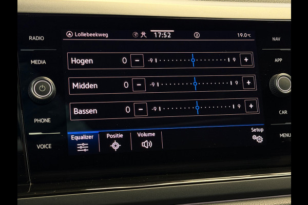 Volkswagen Polo 1.0 TSI R-Line Panorama CarPlay