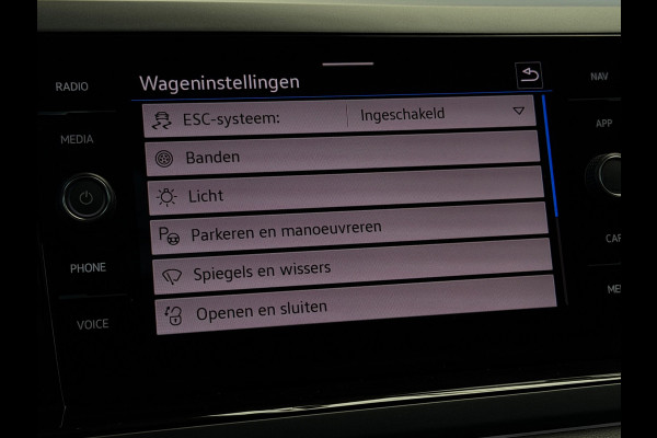 Volkswagen Polo 1.0 TSI R-Line Panorama CarPlay