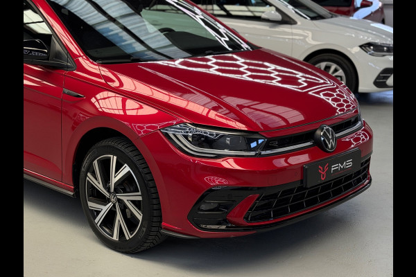 Volkswagen Polo 1.0 TSI R-Line Panorama CarPlay