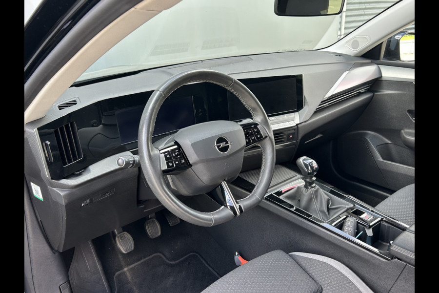 Opel Astra BWJ 2023 | 1.2T 131PK Bus Edition | CLIMA | STOEL&STUUR VERW | CAMERA A | NAVI | PDC 2X | CARPLAY |