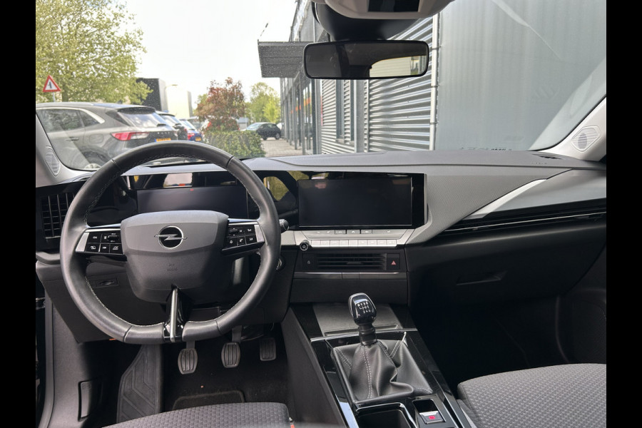 Opel Astra BWJ 2023 | 1.2T 131PK Bus Edition | CLIMA | STOEL&STUUR VERW | CAMERA A | NAVI | PDC 2X | CARPLAY |