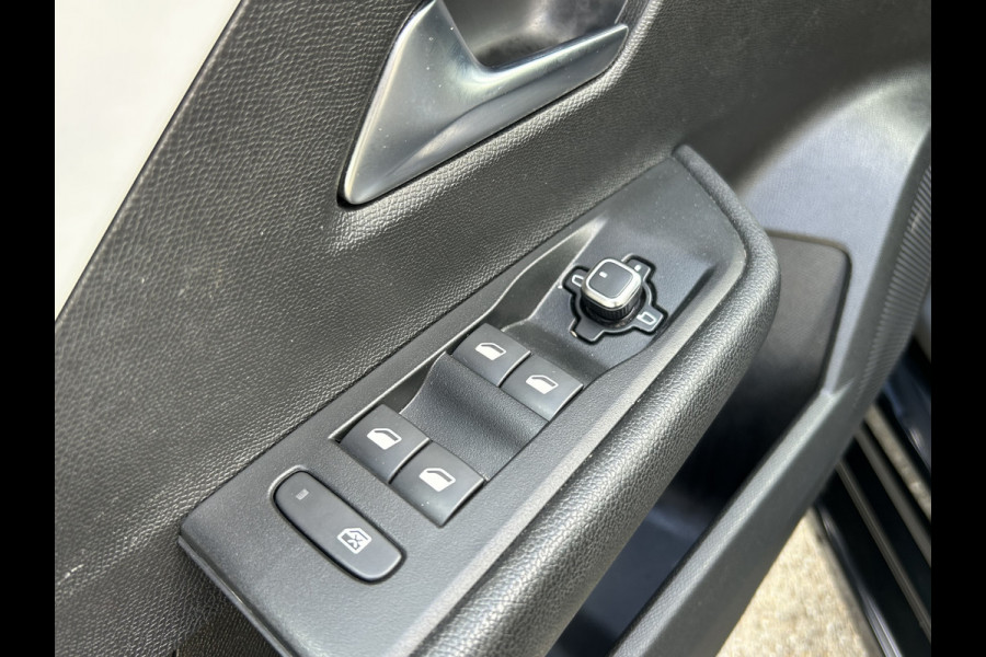 Opel Astra BWJ 2023 | 1.2T 131PK Bus Edition | CLIMA | STOEL&STUUR VERW | CAMERA A | NAVI | PDC 2X | CARPLAY |