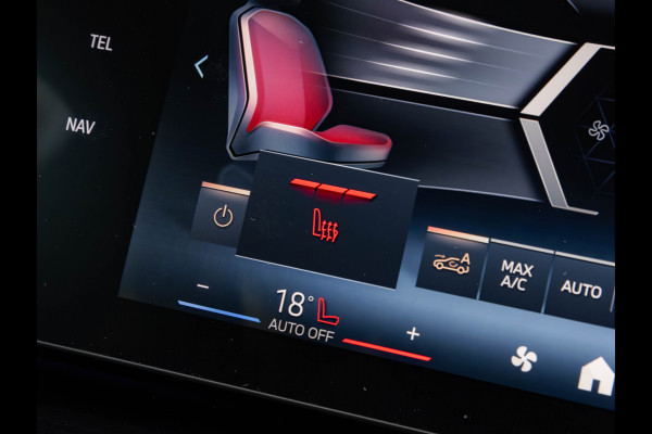 BMW iX2 eDrive20 - M-Sport Edition - Premium Pack - 20 inch - Camera