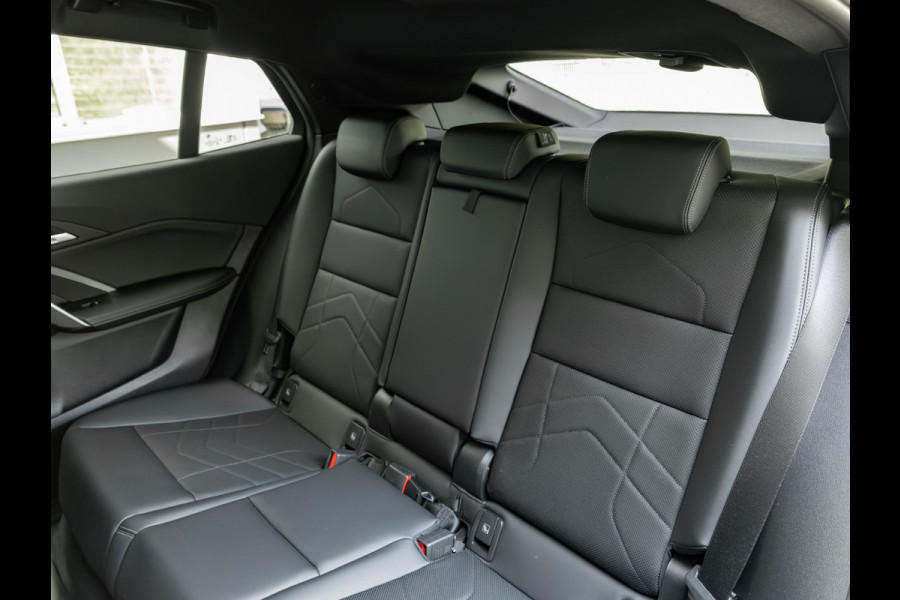 BMW iX2 eDrive20 - M-Sport Edition - Premium Pack - 20 inch - Camera