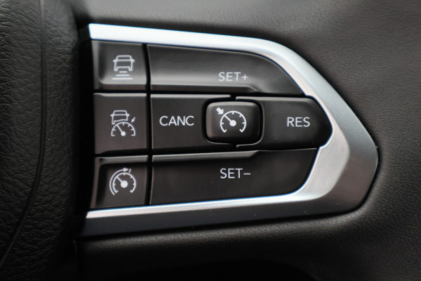 Jeep Compass 4xe 190 Plug-in Hybrid Electric Limited Business Leder/Stof, 360° Camera, Apple Carplay, ACC, Virtual Cockpit, DAB, 18''