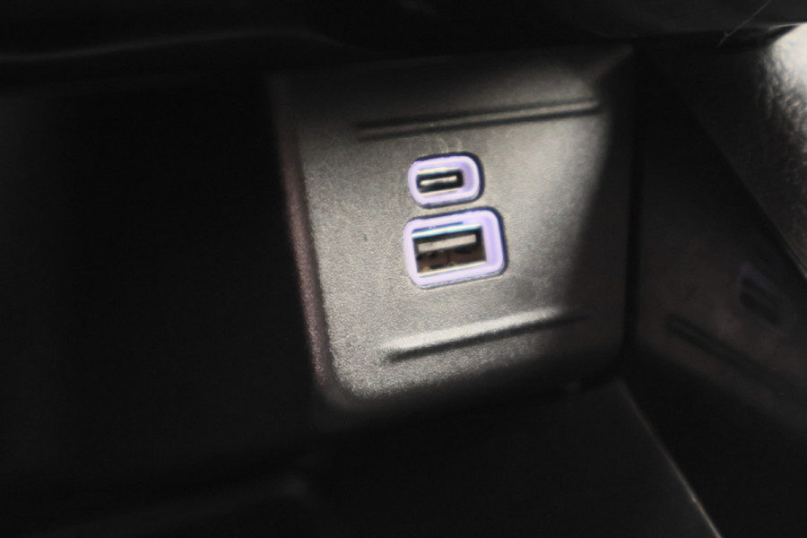 Jeep Compass 4xe 190 Plug-in Hybrid Electric Limited Business Leder/Stof, 360° Camera, Apple Carplay, ACC, Virtual Cockpit, DAB, 18''