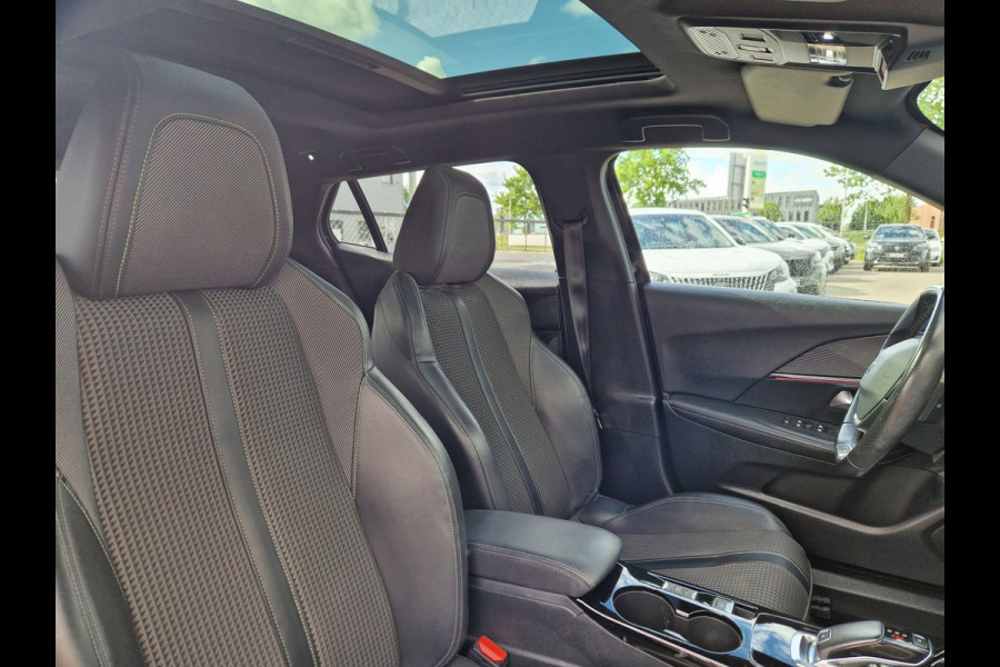 Peugeot 2008 1.5 BlueHDi AUT GT Line 130PK /I cockpit /Pano