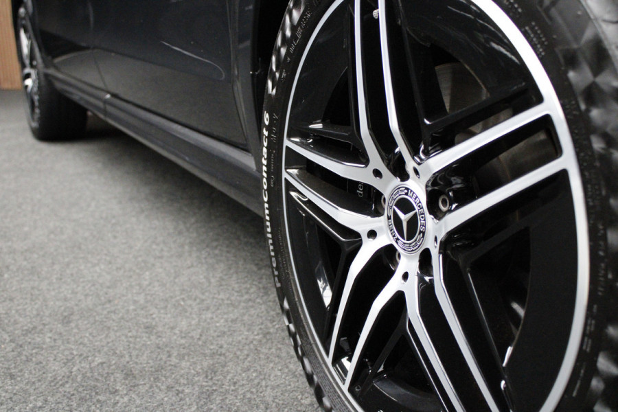 Mercedes-Benz V-Klasse 300d 4-MATIC Lang DC Exclusive AMG Burmester Panorama AppleCarplay Carbon Black Pack Leder