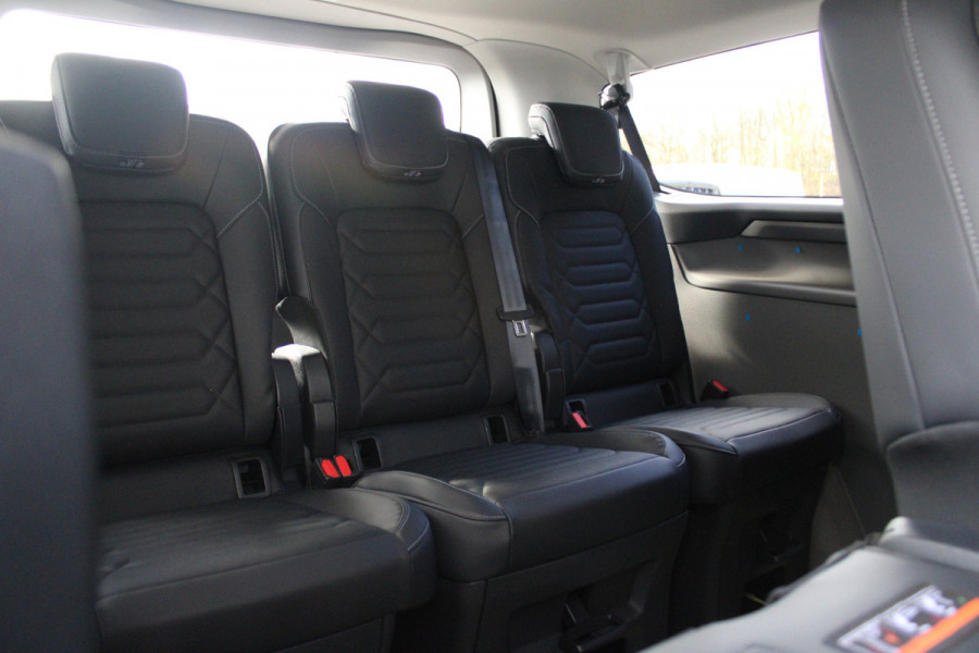 Ford Tourneo Custom 340 2.5 PHEV L2H1 Titanium X 232pk | 2x Schuifdeur | ACC | 360 camera | Leder | Navi | Verwarmd stuurwiel | 19" LM velgen