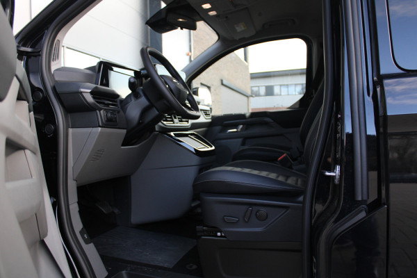 Ford Tourneo Custom 340 2.5 PHEV L2H1 Titanium X 232pk | 2x Schuifdeur | ACC | 360 camera | Leder | Navi | Verwarmd stuurwiel | 19" LM velgen