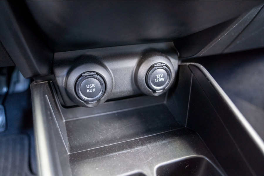 Suzuki Swift 1.2 Style Smart Hybrid|Prijs rijklaar incl 12 mnd garantie|Navi Camera Carplay Blindspot