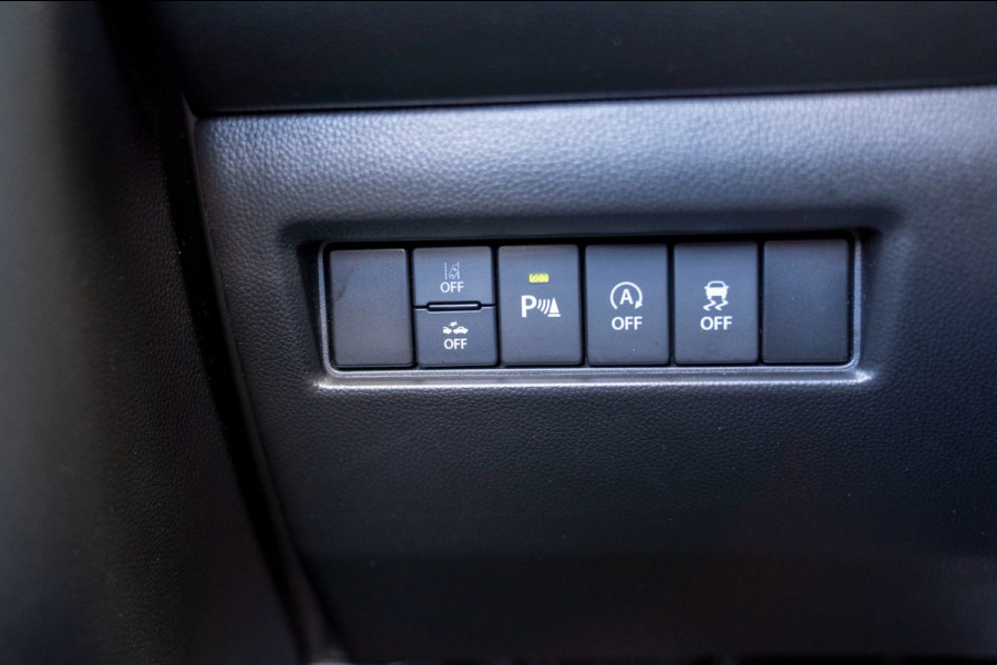 Suzuki Swift 1.2 Style Smart Hybrid|Prijs rijklaar incl 12 mnd garantie|Navi Camera Carplay Blindspot