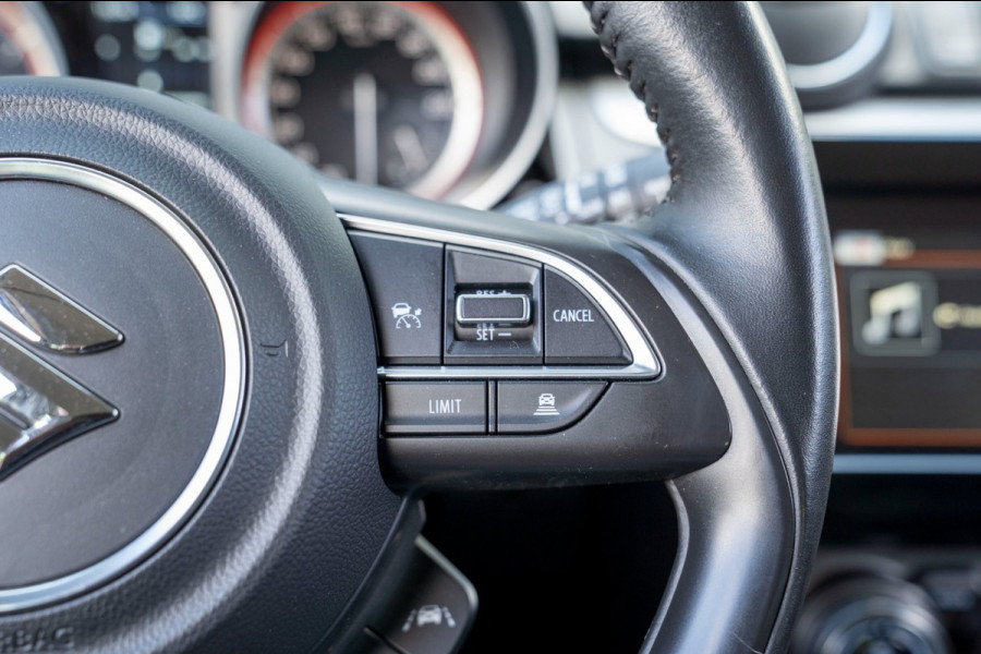 Suzuki Swift 1.2 Style Smart Hybrid|Prijs rijklaar incl 12 mnd garantie|Navi Camera Carplay Blindspot