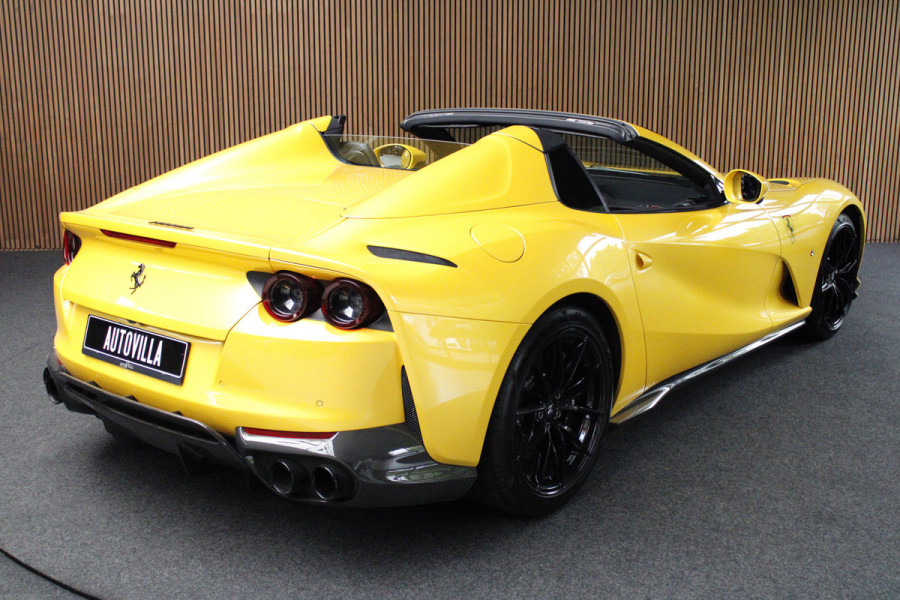 Ferrari 812 GTS 6.5 V12 HELE Full carbon - 360 Camera - Lift - Passenger Display - Painted Ferrari Shields - Full PPF