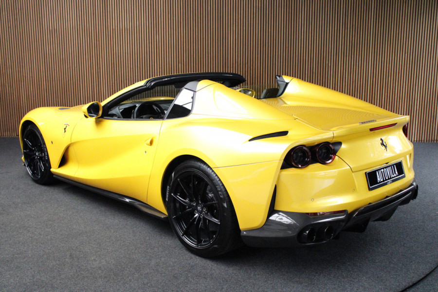 Ferrari 812 GTS 6.5 V12 HELE Full carbon - 360 Camera - Lift - Passenger Display - Painted Ferrari Shields - Full PPF