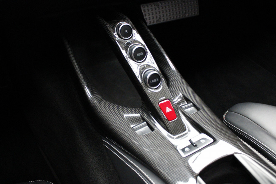Ferrari 812 GTS 6.5 V12 HELE Full carbon - 360 Camera - Lift - Passenger Display - Painted Ferrari Shields - Full PPF