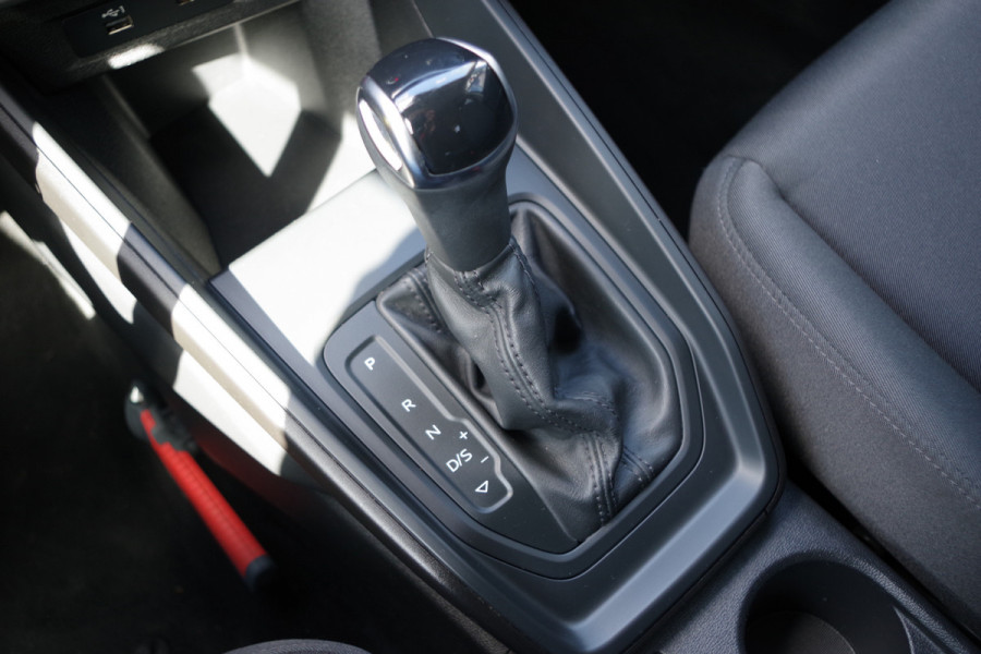Audi A1 Sportback 30 TFSI 115 PK S-Line Advanced Epic, Carplay, Digitale Cockpit, LM-Velgen